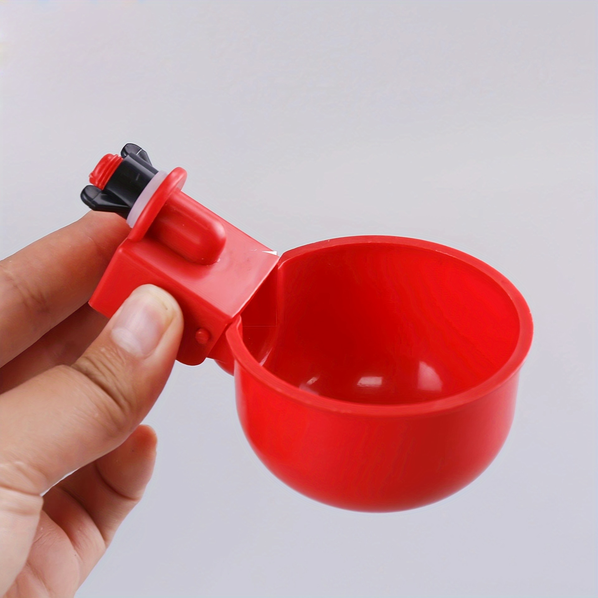 ชุดเครื่องให้น้ำสัตว์ปีกอัตโนม - Chicken Nipple Drinker บทวิจารณ์และราคา